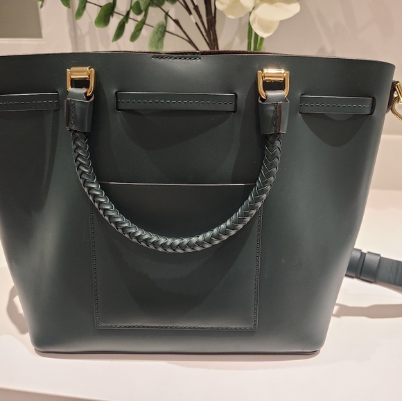 Michael Kors Bucket Purse - Picture 3 of 4